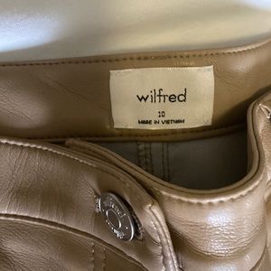 Aritzia Melina pant Brand new just too short and tags removed